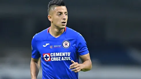 Roberto Alvarado jugará desde el inicio