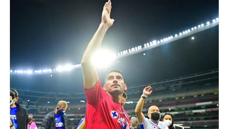 Jesús Corona en la celebración del título