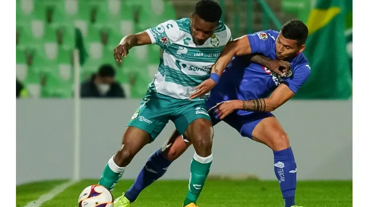 Cruz Azul y Santos se enfrentan este jueves.