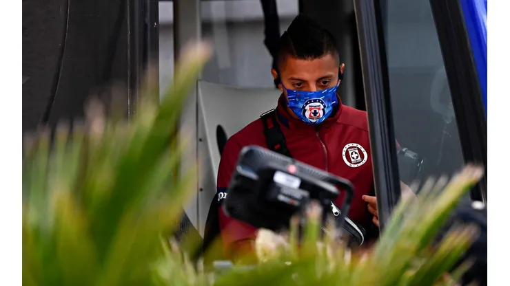 Cruz Azul dedicó el triunfo a Roberto Alvarado.