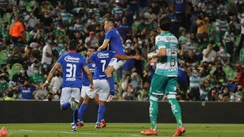 Cruz Azul se impuso por la mínima al Santos Laguna