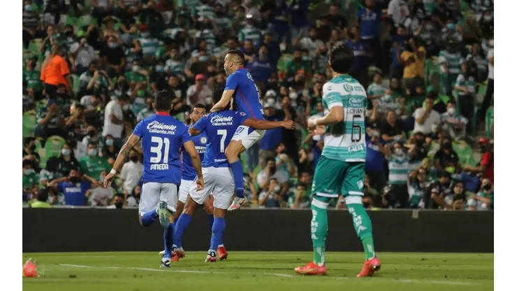 Cruz Azul se impuso por la mínima al Santos Laguna