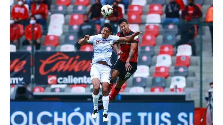 Luis Romo durante el encuentro ante el Toluca