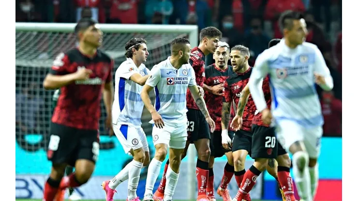 Cruz Azul tendrá que remontar en el Estadio Azteca