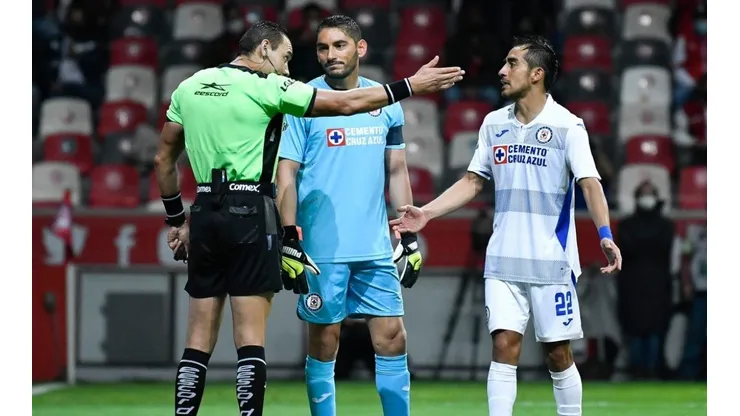 Cruz Azul no pudo ante su similar de Toluca