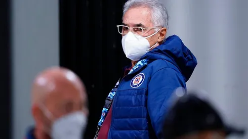Álvaro Dávila es presidente en Cruz Azul.