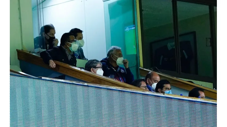 Álvaro Dávila en un partido de Cruz Azul
