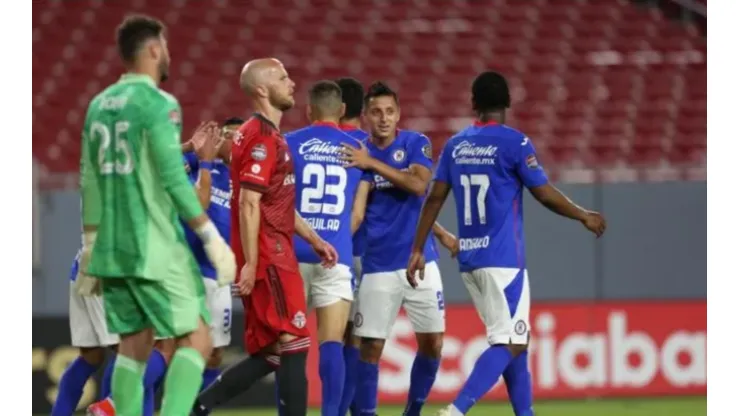 Cruz Azul logró una cómoda ventaja para el partido de vuelta