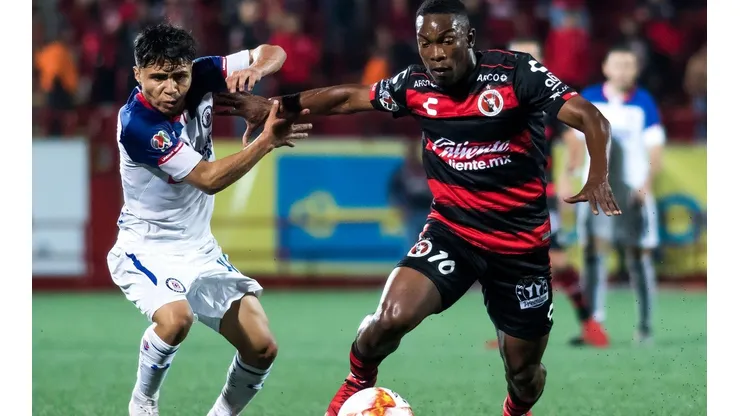 Cruz Azul y Tijuana se enfrentan este sábado.