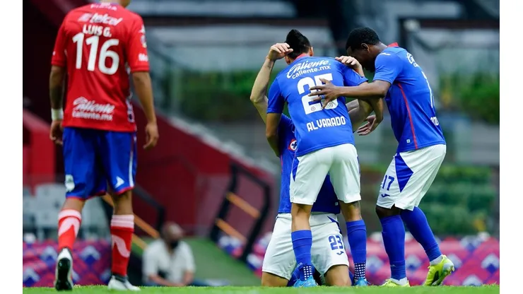 Cruz Azul se juega varios récords este sábado.