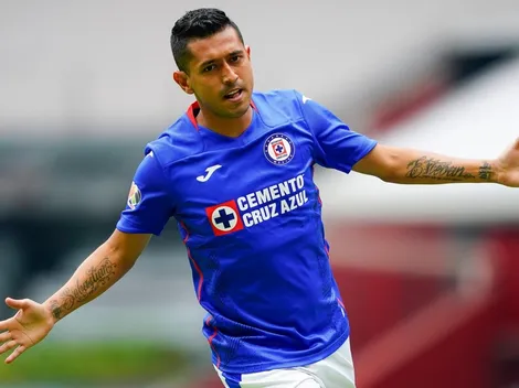 ¿El último cumpleaños de Elías como jugador de Cruz Azul?