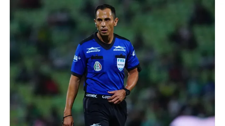 Luis Enrique Santander arbitrará a Cruz Azul este fin de semana.