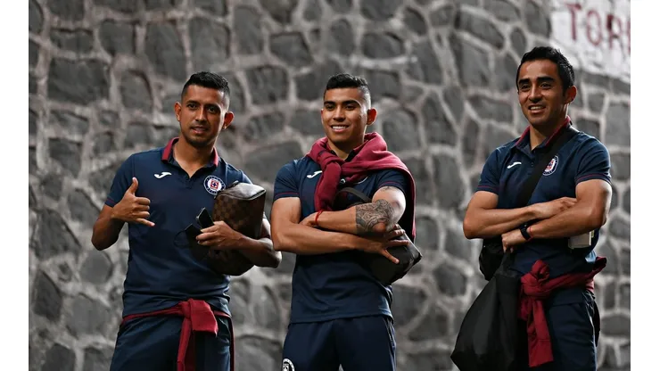 Orbelín Pineda podría quedarse en Cruz Azul.