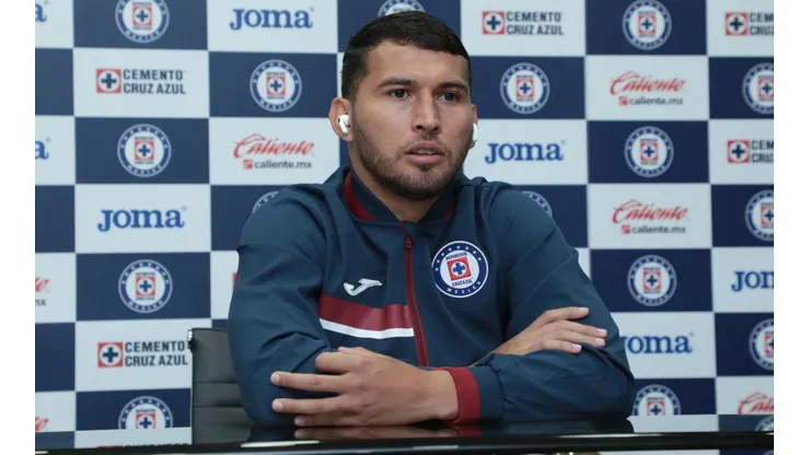 Escobar habló en rueda de prensa hoy.
