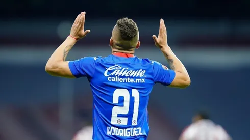 Jonathan Rodríguez anotó ante el América en el Clásico