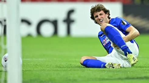 Santiago Giménez en el duelo ante el Arcahaie FC