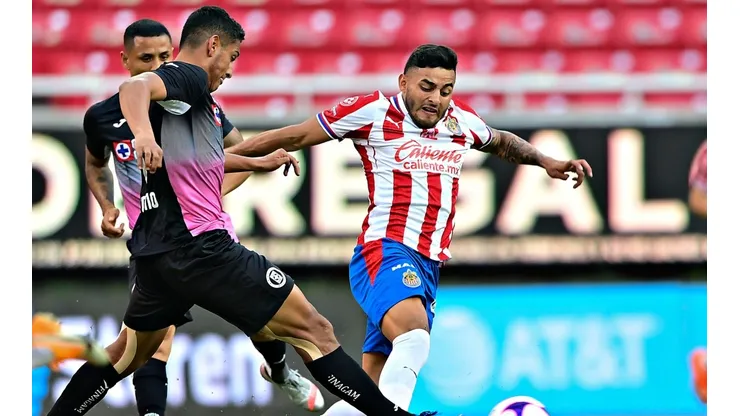 Cruz Azul y Chivas se enfrentan hoy.