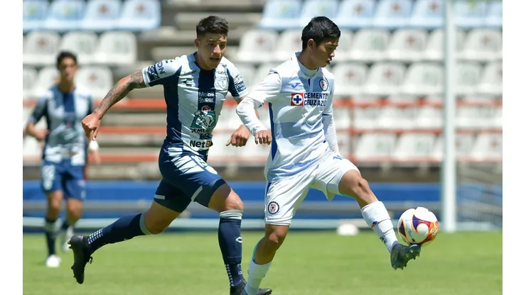 Cruz Azul y Pachuca recuperaron el partido pendiente.