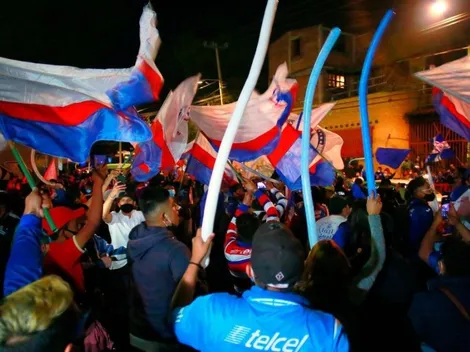 Aficionados llaman a un 'banderazo' para el duelo ante Chivas
