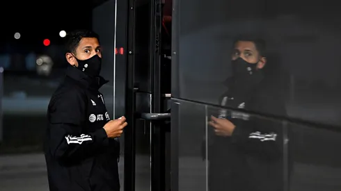 Luis Romo en el duelo de México vs. Costa Rica