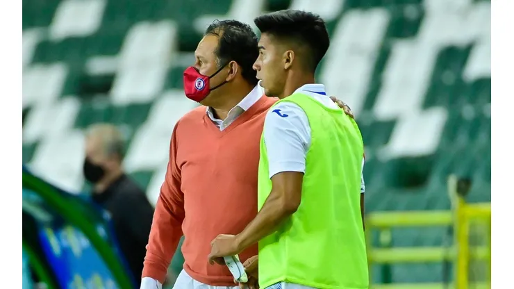 Guillermo Fernández con Juan Reynoso