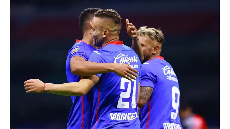 Cruz Azul consiguió el liderato de la Liga MX.