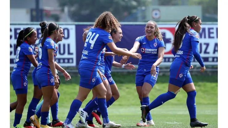 La Femenil podría jugar en el Azteca.