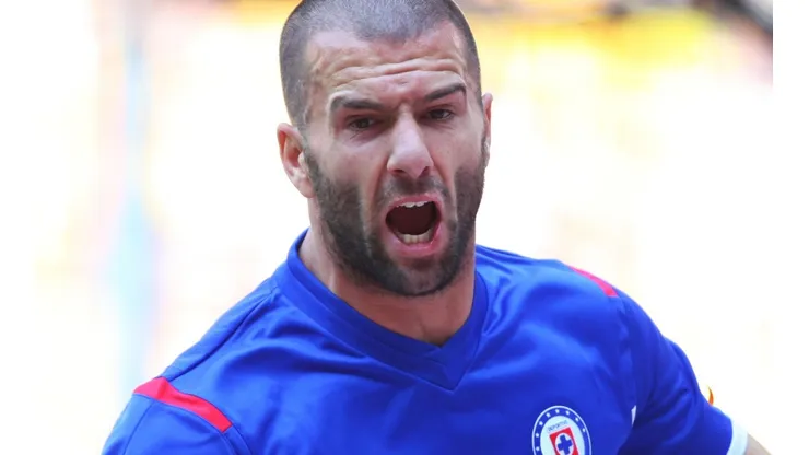 Tito Villa confía que Cruz Azul derrote al Atla para recuperar el liderato de la Liga MX.