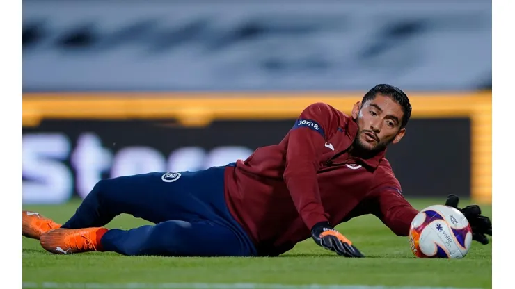 Jesús Corona vuelve a ser titular con Cruz Azul ante Rayados en el Estadio Azteca.