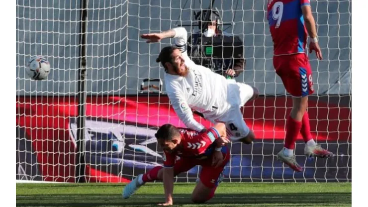 Iván Marcone en el duelo ante el Real Madrid
