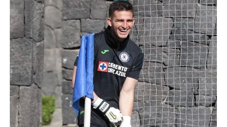 Sebastián Jurado ya tuvo su debut con Cruz Azul en el Guard1anes 2021.