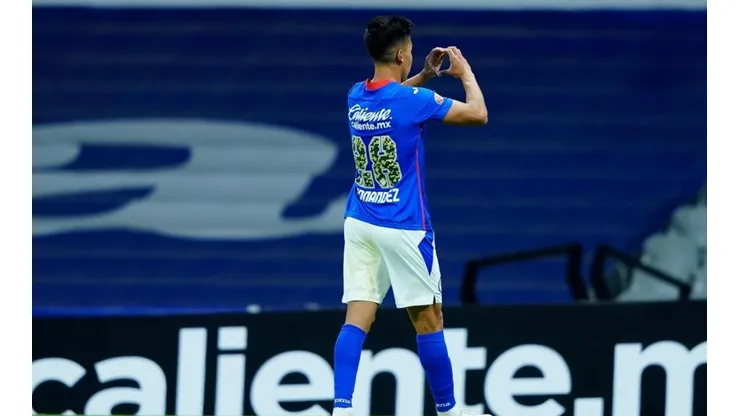 Pol Fernández en un partido de la Liga MX