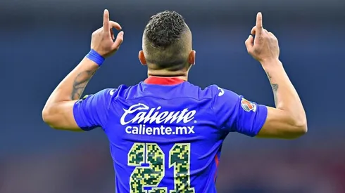 Jonathan Rodríguez durante el Guardianes 2021