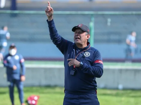 Juan Reynoso le baja el perfil al liderato de Cruz Azul