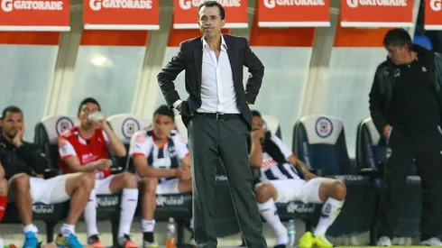 Barra dejó Cruz Azul en 2002.