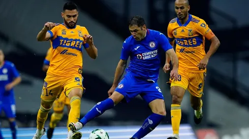 Cruz Azul y Tigres se enfrentan esta noche.