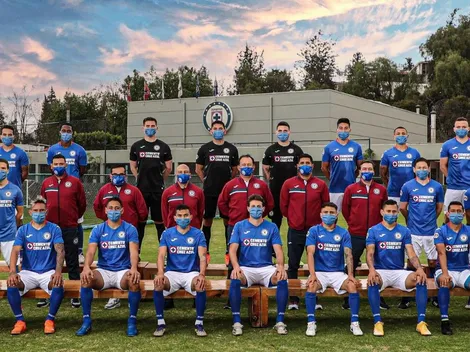 ¿Por qué Cruz Azul photoshopeó a Nacho en su foto oficial?