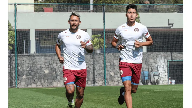 Fernández y Montoya listos para debutar con Cruz Azul.