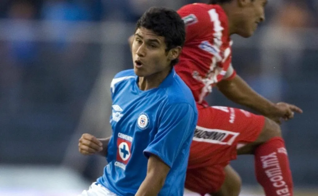 Édgar Andrade fue el último mexicano en portar la ’10’ hasta que llegó Andrés Montaño. (Archivo)