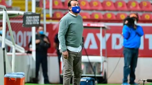 Cruz Azul derrotó por 2-0 a Necaxa.