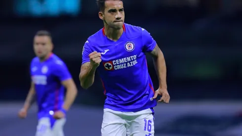 Adrián Aldrete convirtió el primer gol de Cruz Azul en la goleada 4 a 1 a Querétaro.