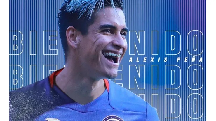 Peña fue oficializado este lunes como refuerzo de Cruz Azul tras su salida de Chivas