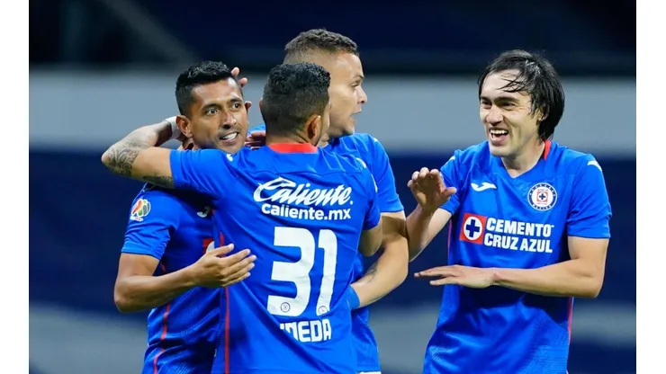 Cruz Azul volverá a jugar de azul.