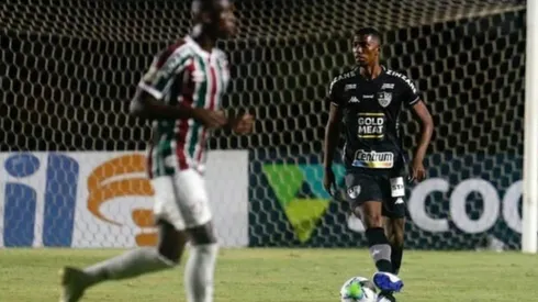Kanu fue titular este fin de semana en Botafogo.