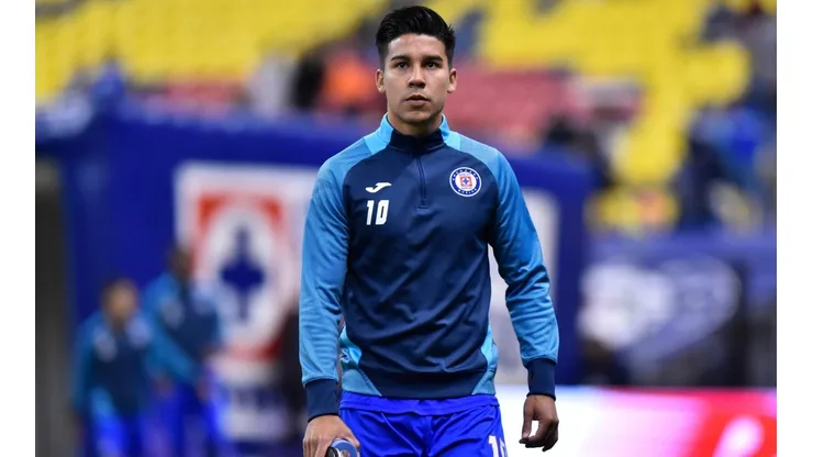 Fernández podría salir de Cruz Azul.