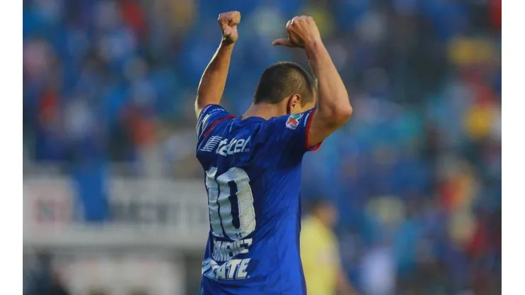 El número 10 en Cruz Azul no es sinónimo de éxitos.