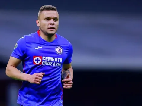"Cruz Azul lo devaluó": El entorno de Jona arremete y hablan de más ofertas