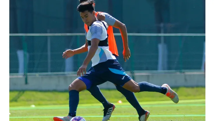 Guillermo Fernández se quedará en Cruz Azul.