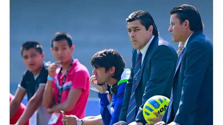 Tena cumple años hoy.