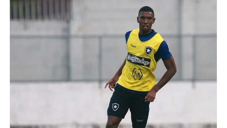 Kanu podría llegar a Cruz Azul.